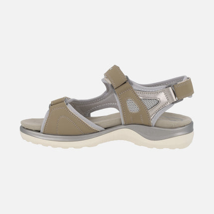 Sandalias deportivas con velcros en combinado taupe y metalizado