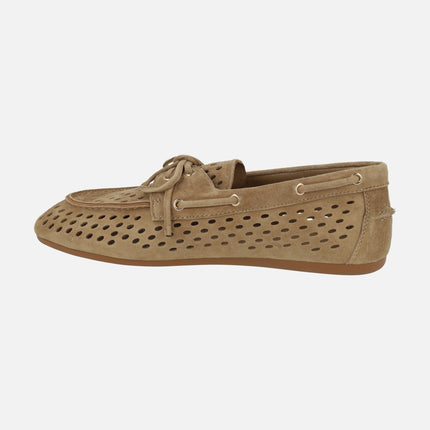 Boating shoes in camel suede with openwork and charms Jaymy