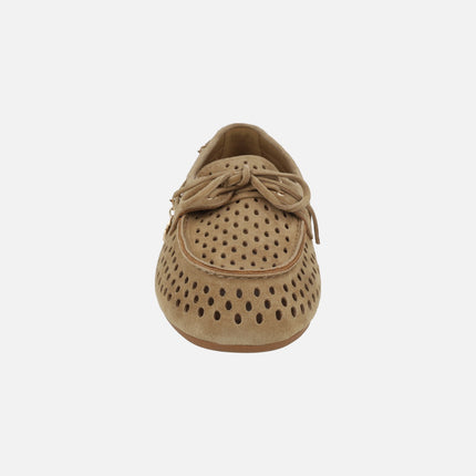Boating shoes in camel suede with openwork and charms Jaymy