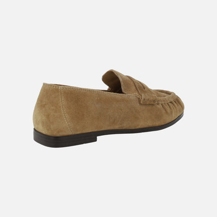 Mocasines de ante camel con puntera fruncida y antifaz Atoka