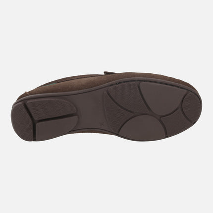 Men's comfort moccasins in suede with mask decoration