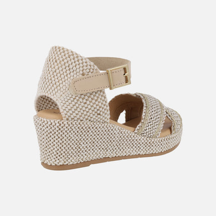 Sandalias de rafia con cuña media y pulsera al tobillo