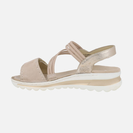 Sandalias confort con cierre de velcro y elásticos en combinado beige