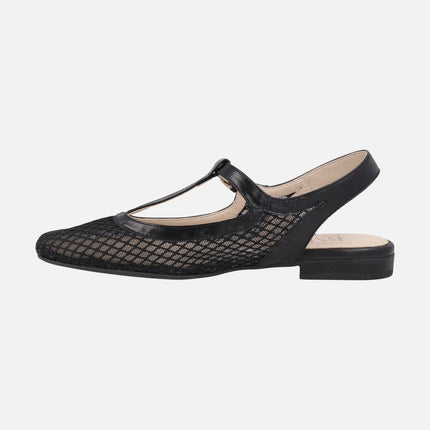 Zapatos destalonados estilo merceditas en piel y rejilla