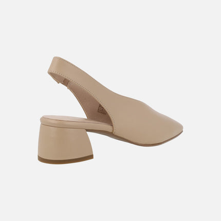 Zapatos de piel destalonados con tacón bajo