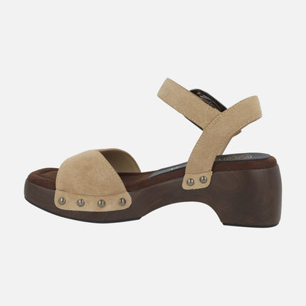 Sandalias de piel con pulsera al tobillo y tachas modelo Inca