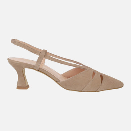 Zapatos corte salón destalonados en ante nude