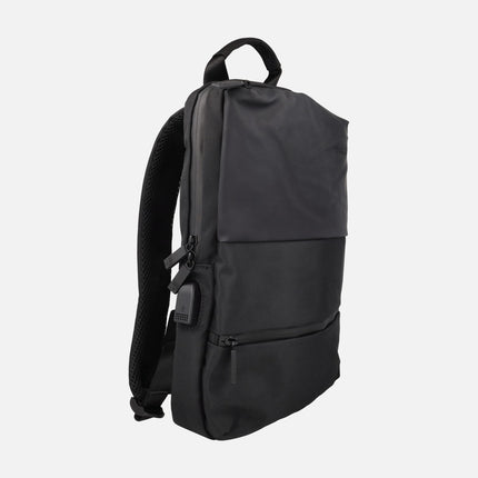 Mochilas para hombre en combinado negro