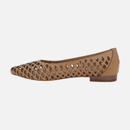 Leather ballerinas with openwork and sharp toe