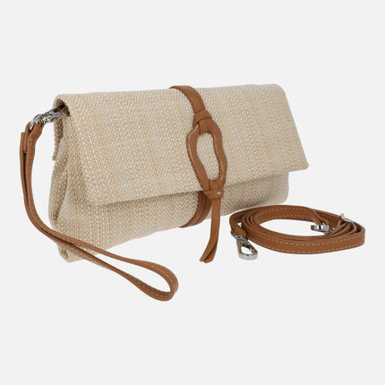 Carteras de mano efecto rafia con bandolera incluída