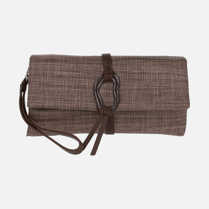 Carteras de mano efecto rafia con bandolera incluída