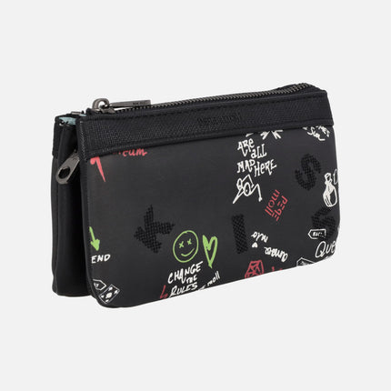 Wallets with triple compartment and graffiti detail