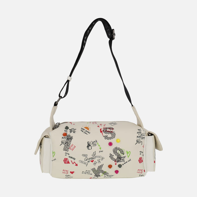 Bolsos bandolera con detalle de graffity y tachas de colores