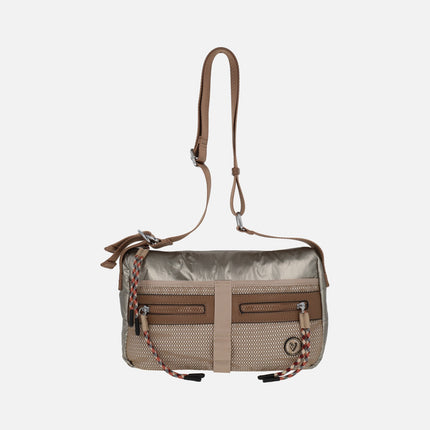 Bolsos bandolera en tonos metalizados con bolsillos