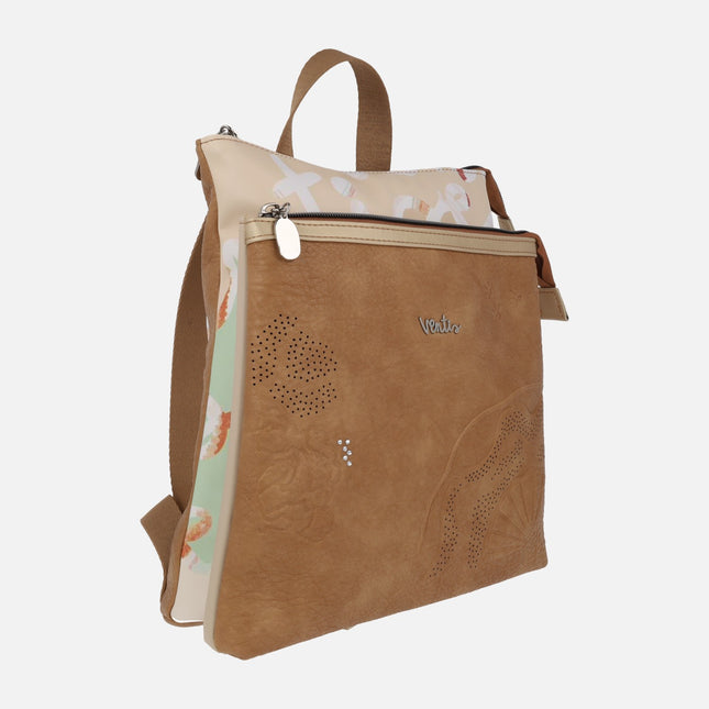 Mochilas con doble compartimento en combinado camel