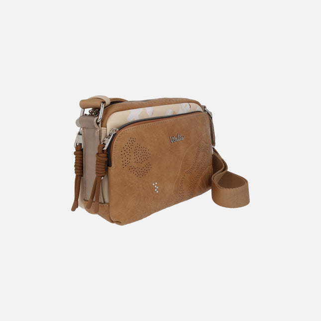 Bolsos bandolera con múltiples bolsillos en combinado camel