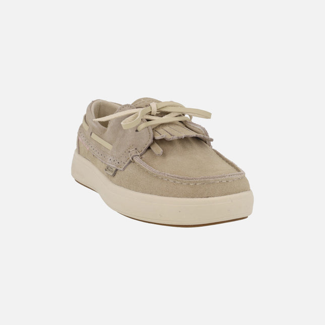 Náuticos Figuera en serraje beige con detalle de flecos