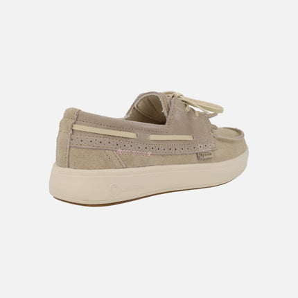 Náuticos Figuera en serraje beige con detalle de flecos