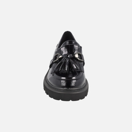 Patent leather loafers Black with fringed pompadour and tassels