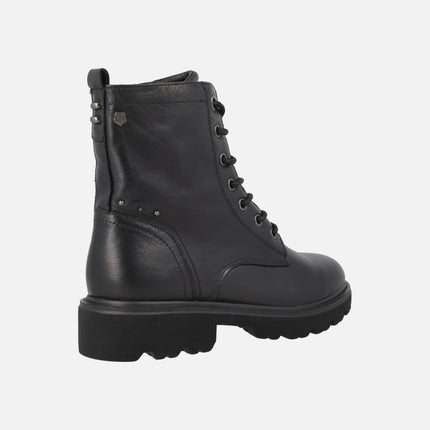 Botines negros de piel con cordones y cremallera