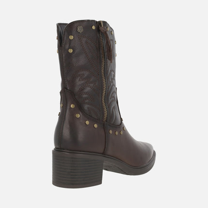 Low cowboy-style leather boots with studs and embroidery