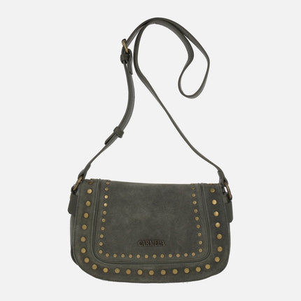 Bolsos bandolera de serraje y sintéticos con tapa y tachas metálicas