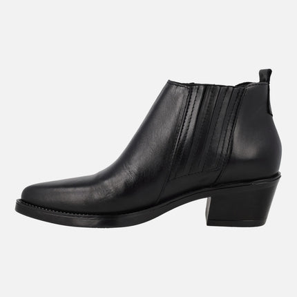 Botines chelsea de tacón estilo cowboy
