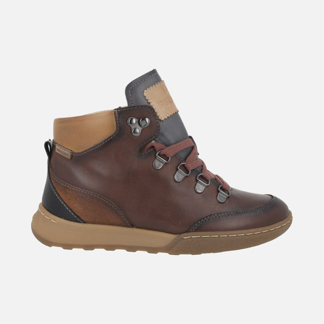 Viana women's lace-up leather ankle boots
