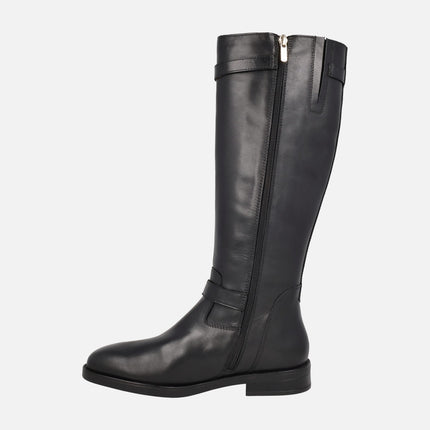 Botas altas de piel con hebillas Puertollano