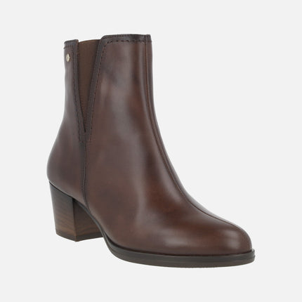 Zamora brown heeled ankle boots with elastic