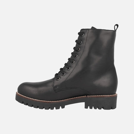 Black leather ankle boots for women with laces and exterior zipper