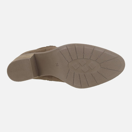 Botines de tacón para mujer en piel serraje estilo campero