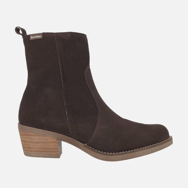 Botines para mujer en serraje marrón estilo cowboy