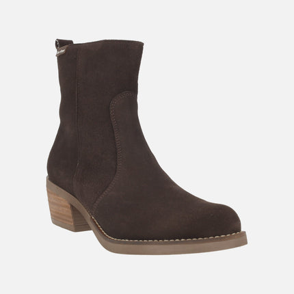 Women's ankle boots in brown suede cowboy style