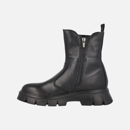 Botines chelsea en piel negra con cremallera y membrana GORE-TEX