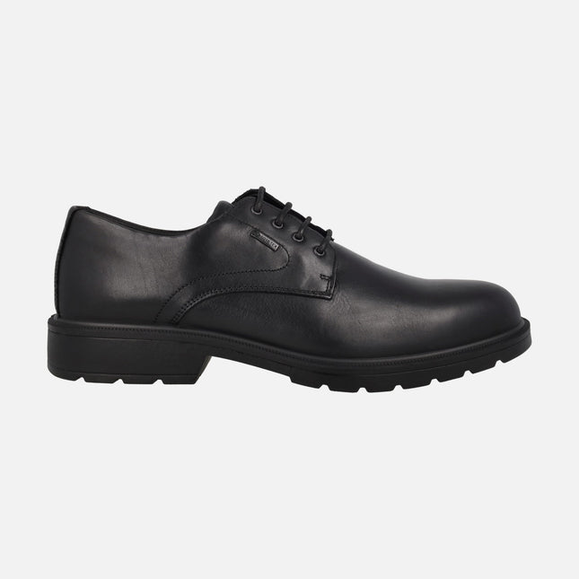 Men's lace-up shoes in black leather with Gore-tex membrane
