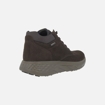 Brown suede ankle boots with waterproof membrane for men