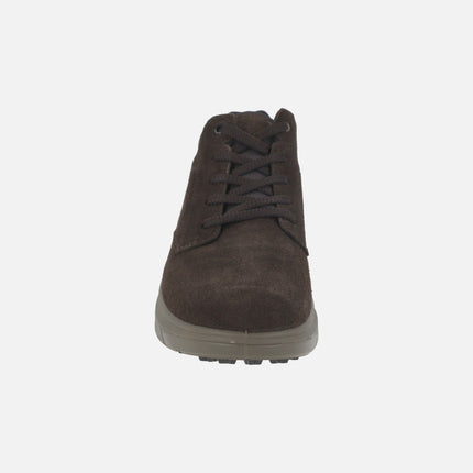 Brown suede ankle boots with waterproof membrane for men