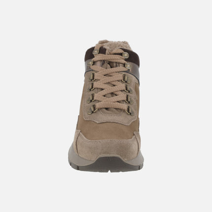 Deportivos abotinados para mujer en combinado marrón con membrana GORE-TEX