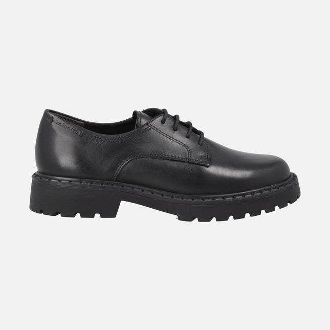 Women's lace-up shoes in black leather