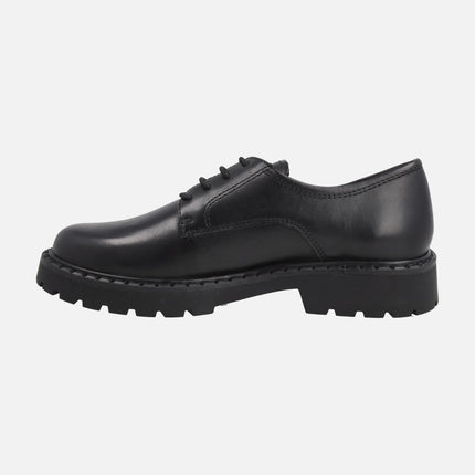 Women's lace-up shoes in black leather