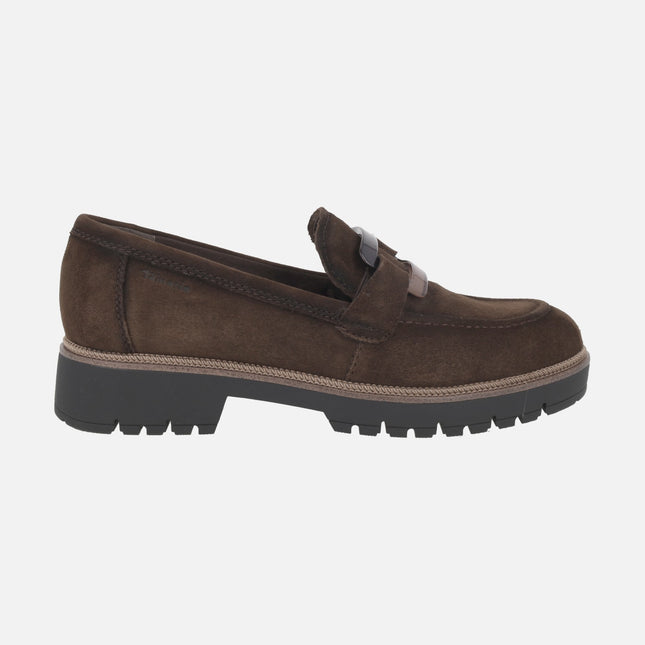 Mocasines para mujer en serraje marrón con adorno en el empeine
