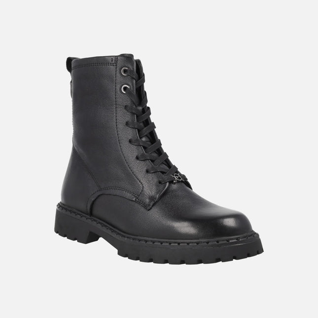 Military style leather ankle boots with laces and zipper