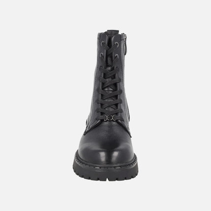 Botines de piel estilo militar con cordones y cremallera