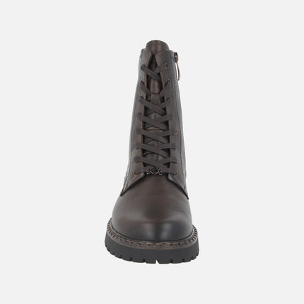 Botines de piel estilo militar con cordones y cremallera