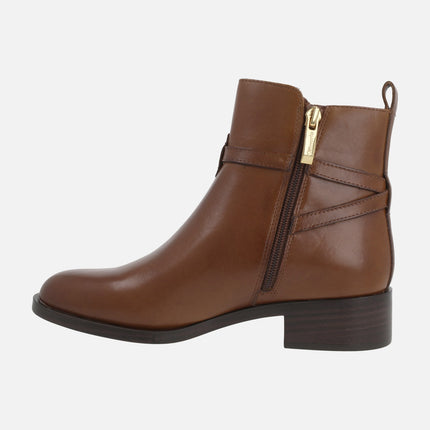 Women's leather ankle boots with metal logo decoration Tamaris