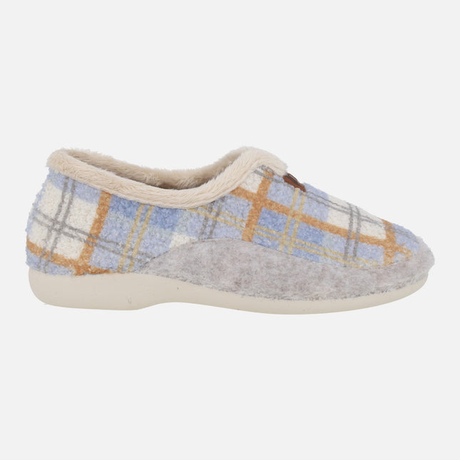 Zapatillas de casa cerradas para mujer en combinado celeste