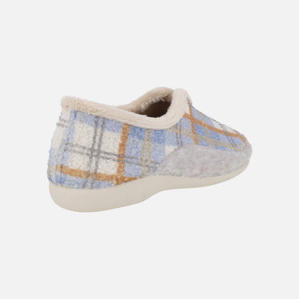 Zapatillas de casa cerradas para mujer en combinado celeste