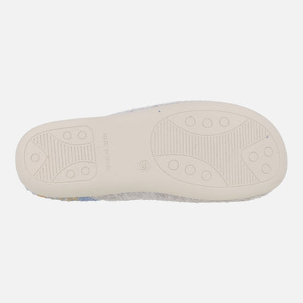 Zapatillas de casa cerradas para mujer en combinado celeste