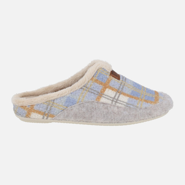 Zapatillas de casa descalzas para mujer en combinado celeste